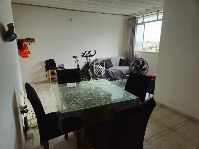 Apartamento 3 quartos e 1 banheiro, à venda, no bairro Imbuí em Salvador
