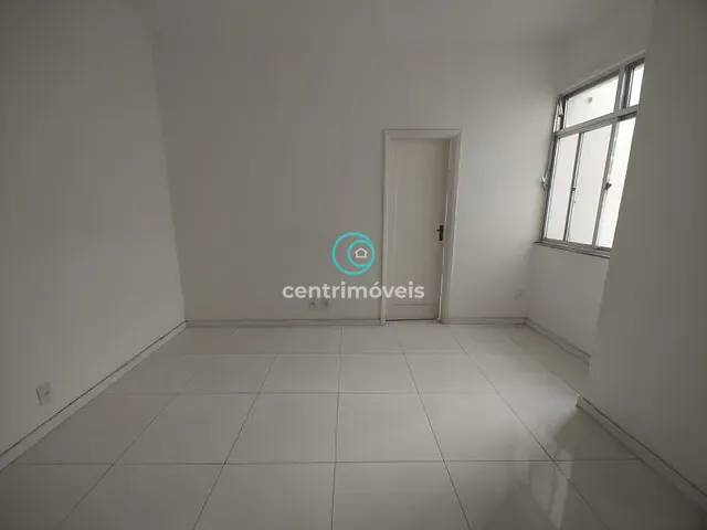 Apartamento com 30m² 1 quarto e 1 banheiro, para alugar, no bairro Méier em Rio de Janeiro