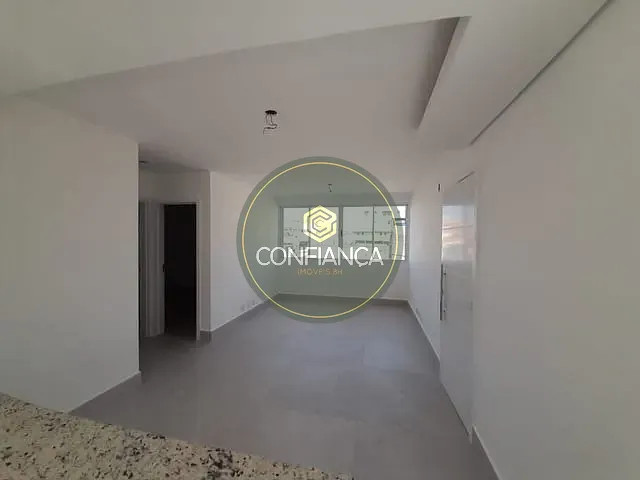 Apartamento 2 quartos e 2 banheiros, à venda, no bairro Ipiranga em Belo Horizonte