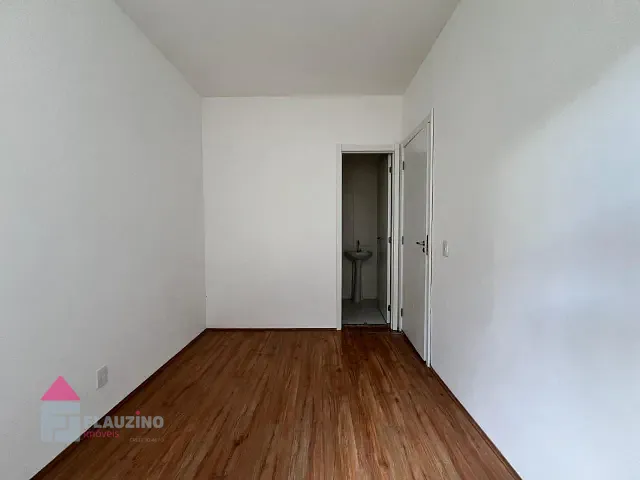 Apartamento com 30m² 1 quarto e 1 banheiro, à venda, no bairro Jardim Mirante em São Paulo
