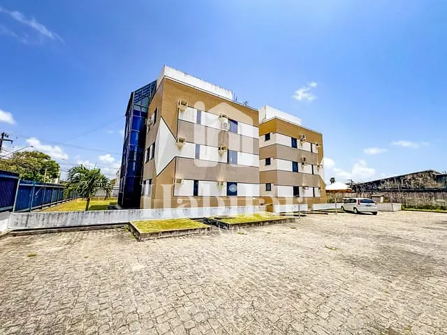 Apartamento 3 quartos e 3 banheiros, para alugar, no bairro Coroa do Meio em Aracaju