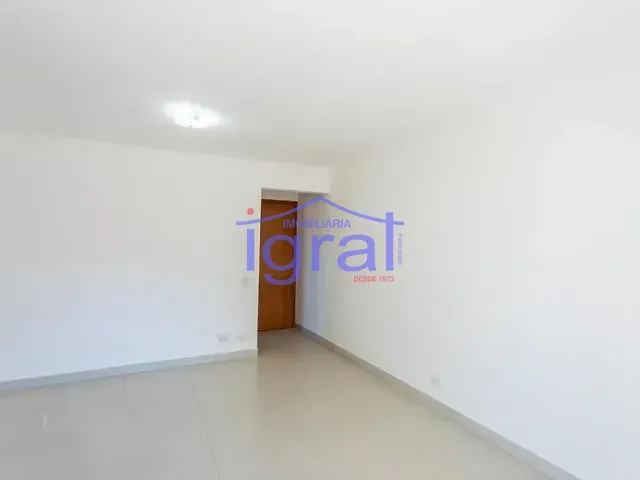 Apartamento 2 quartos e 1 banheiro, à venda, no bairro Saúde em São Paulo