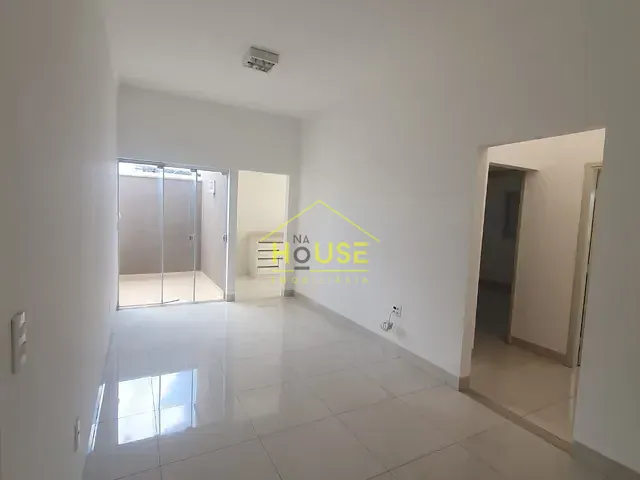 Apartamento 2 quartos e 1 banheiro, para alugar, no bairro Patrimônio Velho em Votuporanga