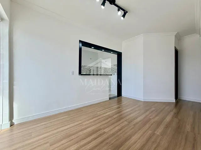Apartamento com 56m² 2 quartos e 1 banheiro, à venda, no bairro Costeira em São José dos Pinhais
