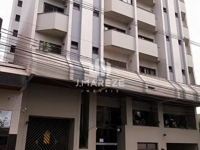 Apartamento 2 quartos e 2 banheiros, à venda ou para alugar, no bairro Centro em Apucarana