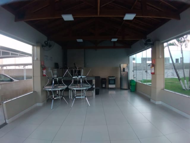 Apartamento 2 quartos e 1 banheiro, à venda, no bairro Jardim Santo Amaro em Cambé