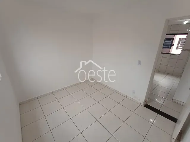 Apartamento com 44m² 2 quartos e 1 banheiro, à venda, no bairro Conjunto Habitacional Roberto Romano em Santa Bárbara D'Oeste