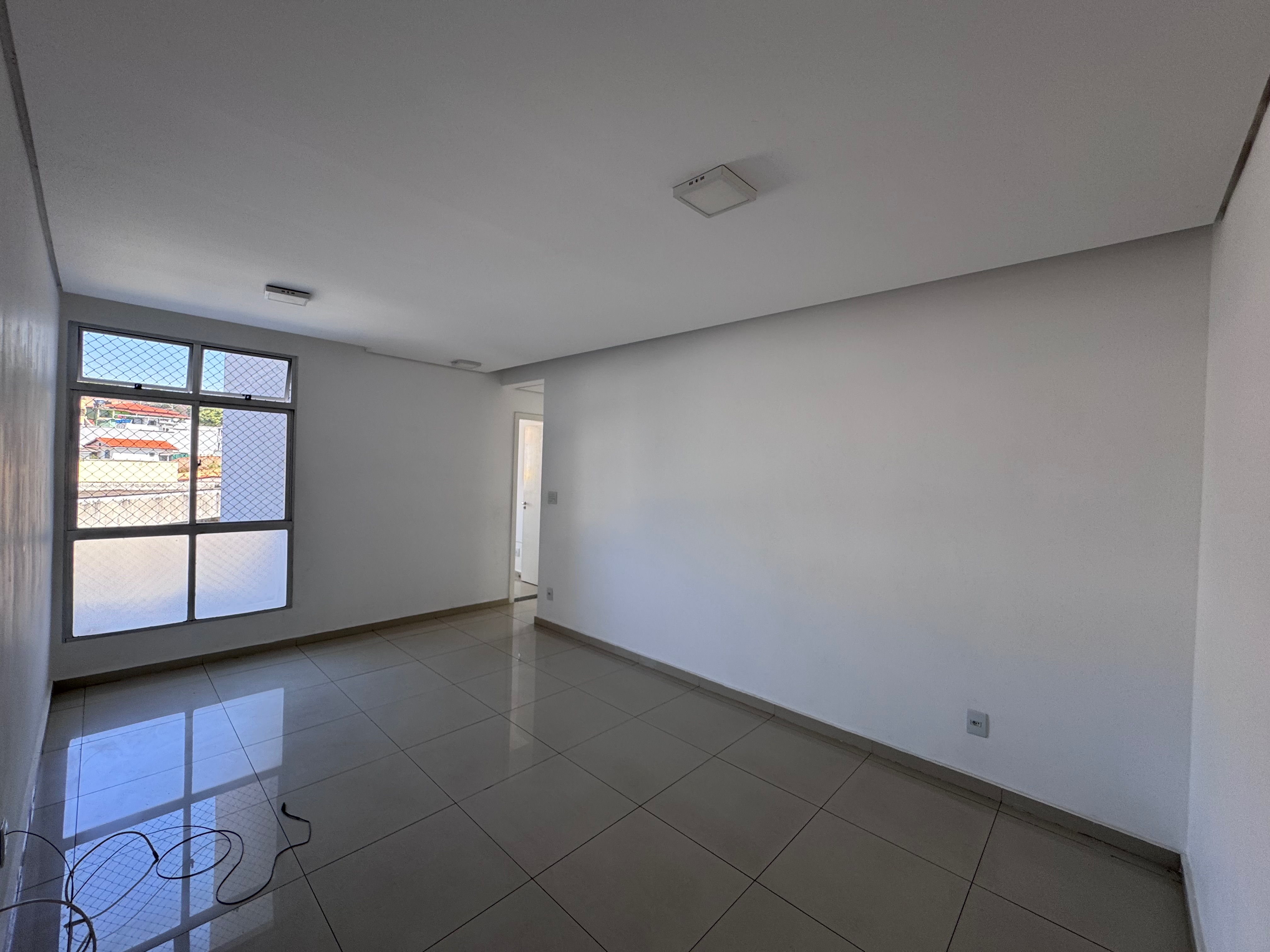 Apartamento de 3 quartos no Caiçaras - ALUGUEL