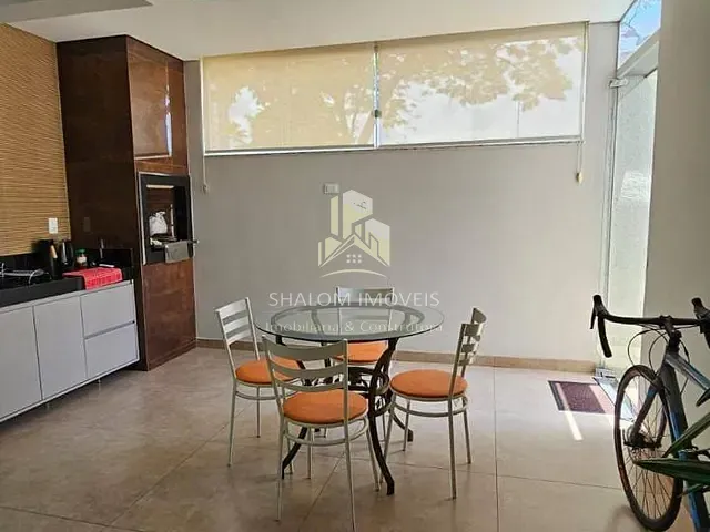 Apartamento com 145m² 3 quartos e 2 banheiros, à venda, no bairro São João Batista (Venda Nova) em Belo Horizonte