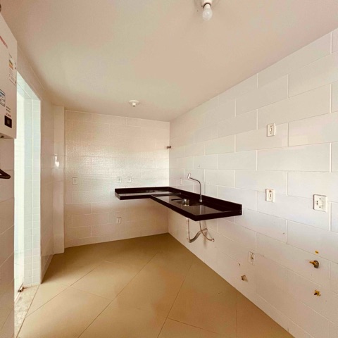 Apartamento com 490m² 3 quartos e 3 banheiros, à venda, no bairro Passagem em Cabo Frio