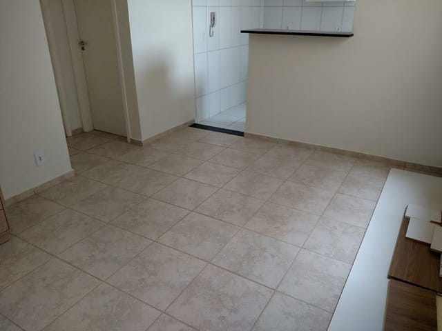 Foto do Apartamento - Apartamento com 2 dormitórios para alugar, 10 m² por R$ 650,00/mês - Conjunto Manoel Mendes - Uberaba/MG | ZUCATO IMOBILIARIA LTDA
