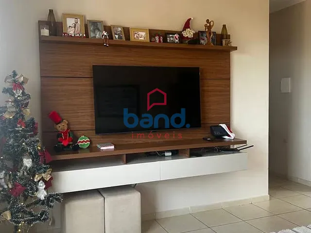 Apartamento 2 quartos e 1 banheiro, à venda, no bairro Jardim Tendá em Porto Feliz