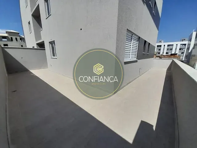 Apartamento 2 quartos e 2 banheiros, à venda, no bairro Ipiranga em Belo Horizonte