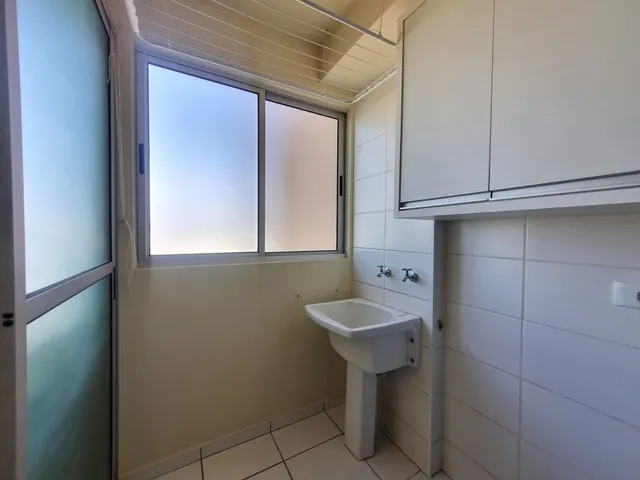 Apartamento com 116m² 3 quartos e 2 banheiros, à venda, no bairro Gleba Palhano em Londrina