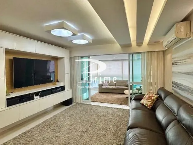 Apartamento com 195m² 4 quartos e 5 banheiros, à venda, no bairro Icaraí em Niterói