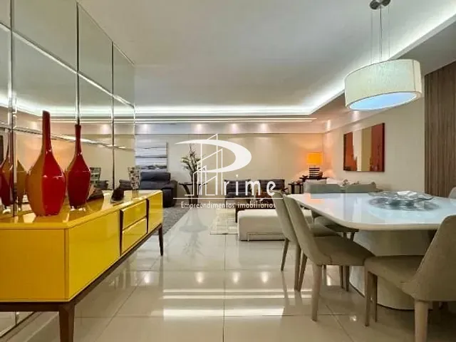 Apartamento com 195m² 4 quartos e 5 banheiros, à venda, no bairro Icaraí em Niterói