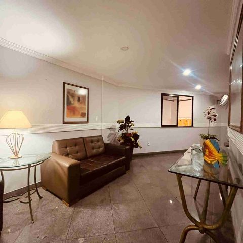 Apartamento 1 quarto e 1 banheiro, à venda, no bairro Centro em Cabo Frio