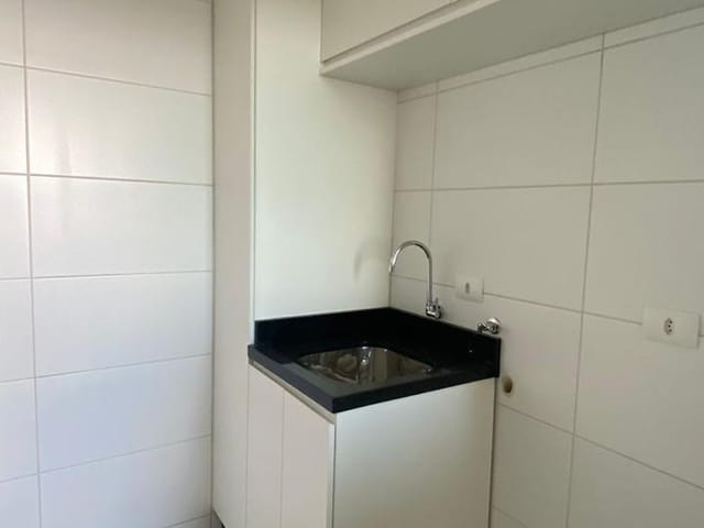 Apartamento com 187m² 3 quartos e 2 banheiros, à venda, no bairro Uvaranas em Ponta Grossa