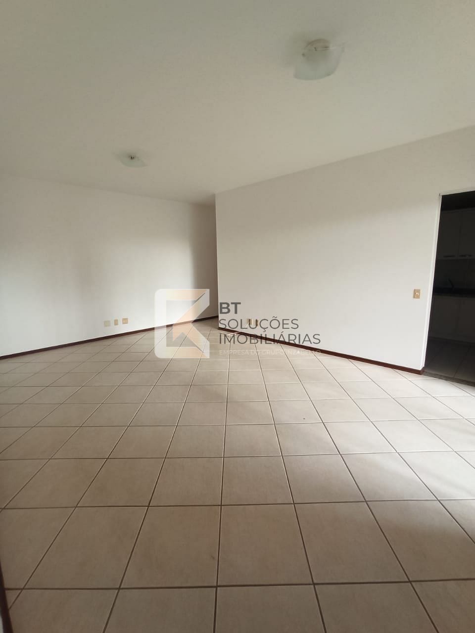 Apartamento à venda e aluguel com 3 quartos, 120m² - Foto 1