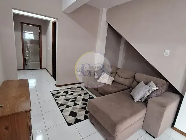 Apartamento 2 quartos e 1 banheiro, para alugar, no bairro Centro em Rio Grande