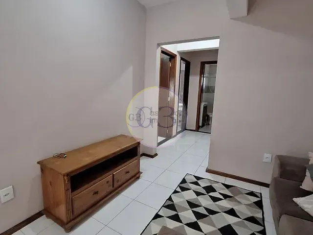 Apartamento 2 quartos e 1 banheiro, para alugar, no bairro Centro em Rio Grande