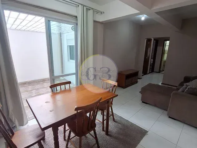 Apartamento 2 quartos e 1 banheiro, para alugar, no bairro Centro em Rio Grande