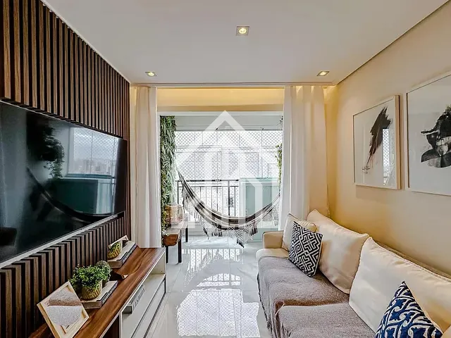 Apartamento 2 quartos e 2 banheiros, à venda, no bairro Brás em São Paulo