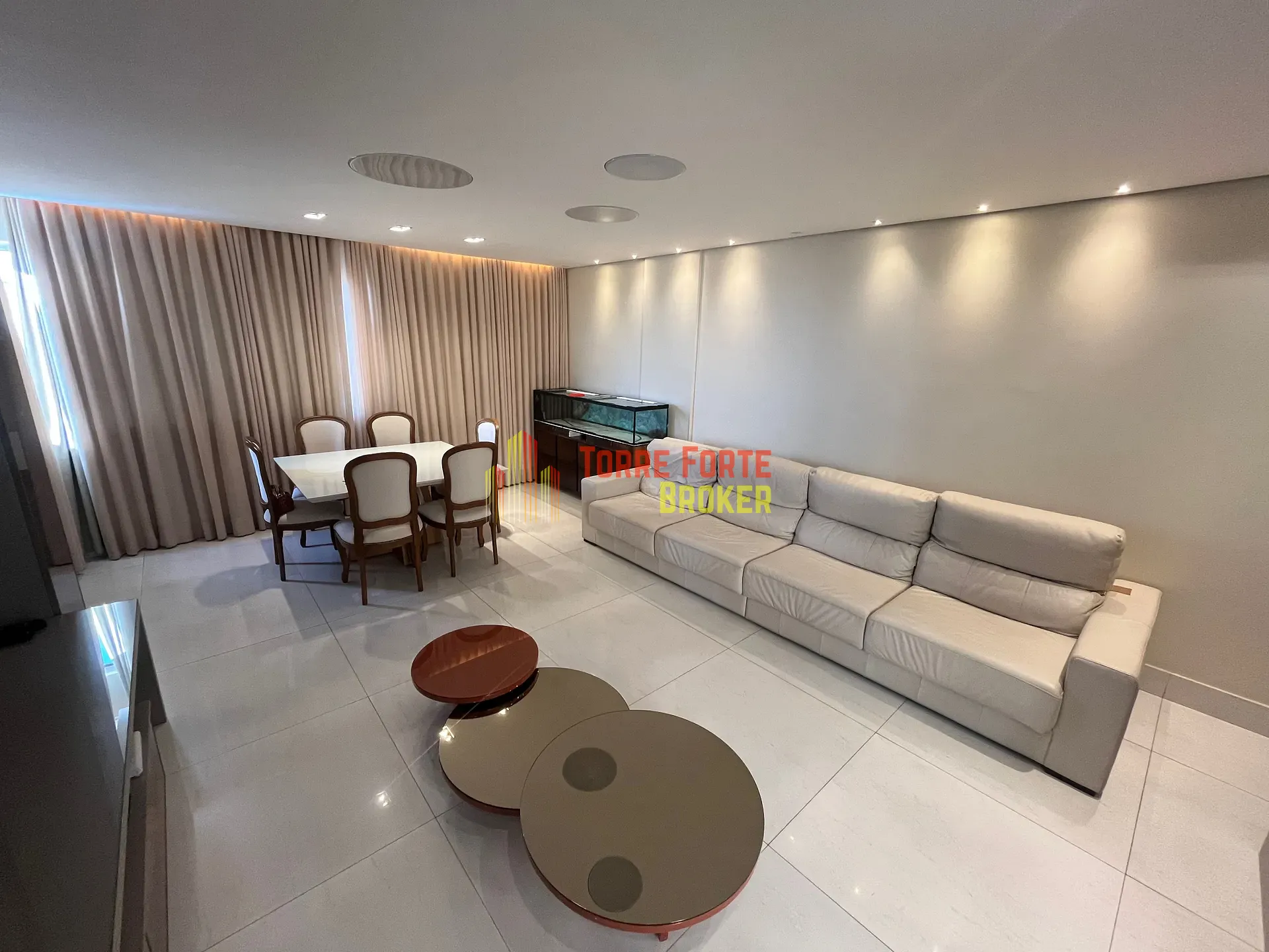 Apartamento, 3 quartos, 157 m² - Foto 1