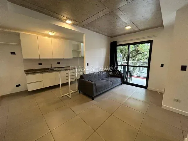 Apartamento com 79m² 2 quartos e 2 banheiros, para alugar, no bairro Prado Velho em Curitiba