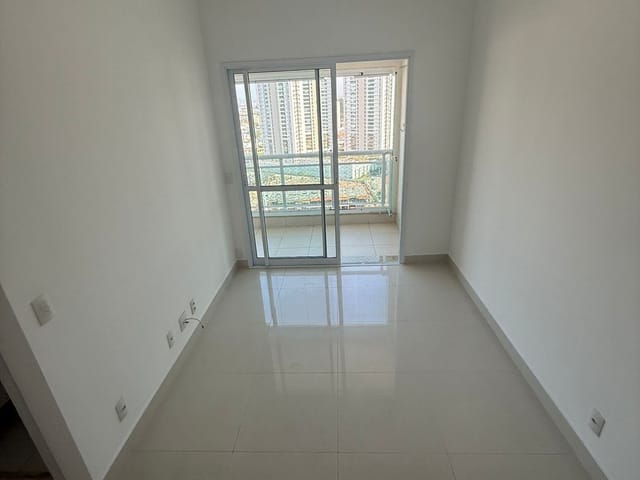 Apartamento 1 quarto e 1 banheiro, à venda, no bairro Vila Mogilar em Mogi das Cruzes