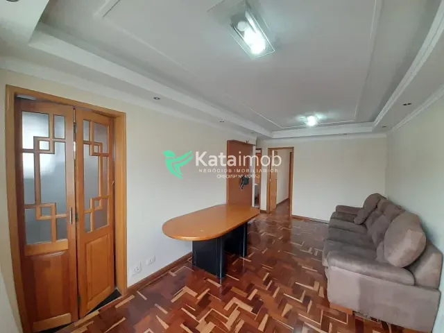 Apartamento 3 quartos e 2 banheiros, para alugar, no bairro Saúde em São Paulo