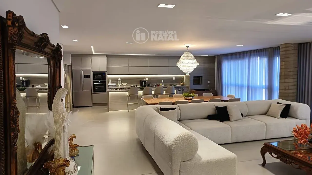Apartamento, 3 quartos, 185 m² - Foto 1