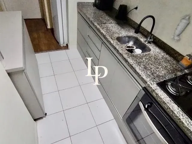 Apartamento 2 quartos e 1 banheiro, à venda, no bairro Canhema em Diadema