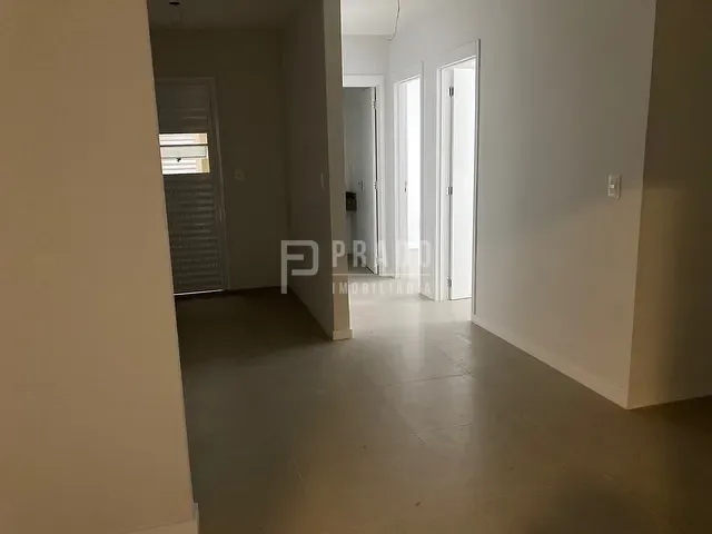 Apartamento 2 quartos e 1 banheiro, à venda, no bairro Areal em Pelotas
