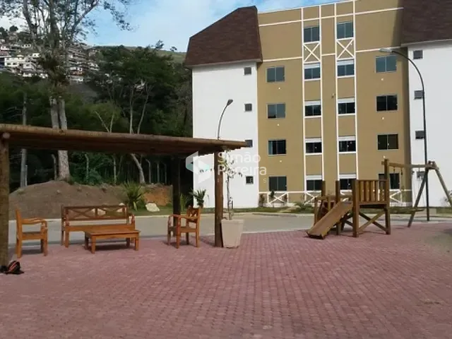 Apartamento 3 quartos e 1 banheiro, à venda, no bairro Samambaia em Petrópolis