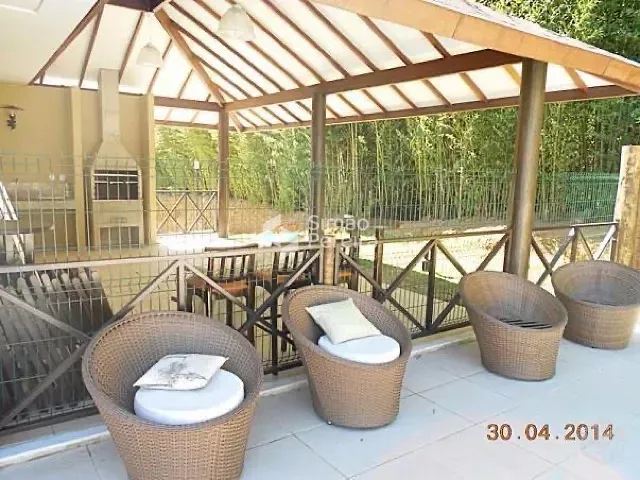 Apartamento 3 quartos e 1 banheiro, à venda, no bairro Samambaia em Petrópolis
