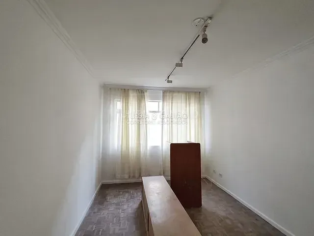 Apartamento com 97m² 3 quartos e 2 banheiros, para alugar, no bairro Vila Izabel em Curitiba