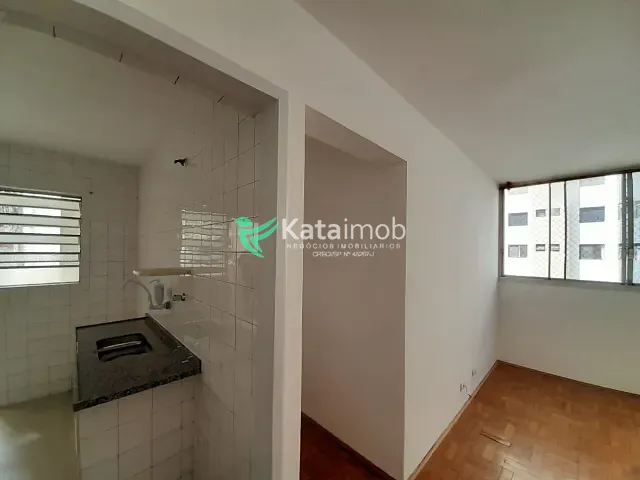 Apartamento 2 quartos e 1 banheiro, à venda, no bairro Parque Imperial em São Paulo