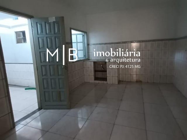 Apartamento 2 quartos e 1 banheiro, para alugar, no bairro Pampulha em Cataguases