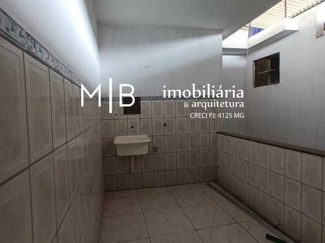 Apartamento 2 quartos e 1 banheiro, para alugar, no bairro Pampulha em Cataguases