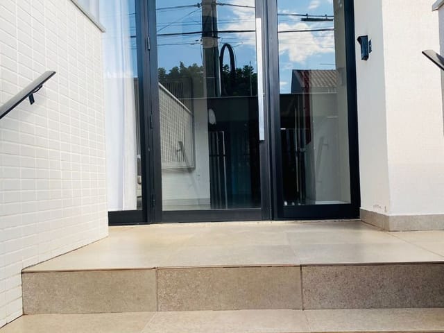 Apartamento com 130m² 4 quartos e 1 banheiro, à venda, no bairro Centro em Cambé