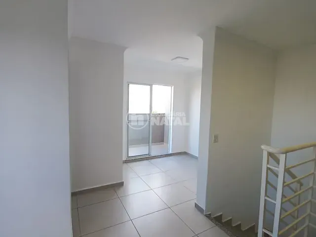 Apartamento com 120m² 3 quartos e 2 banheiros, para alugar, no bairro Parque Jamaica em Londrina