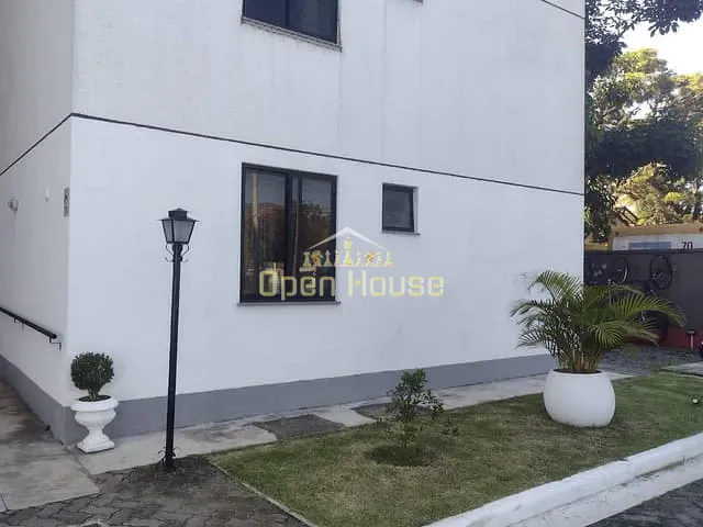 Apartamento 2 quartos e 1 banheiro, à venda, no bairro Três Poços em Volta Redonda