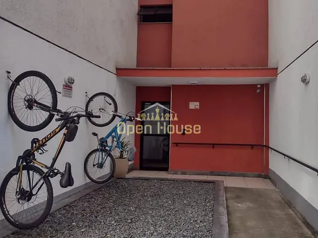 Apartamento 2 quartos e 1 banheiro, à venda, no bairro Três Poços em Volta Redonda