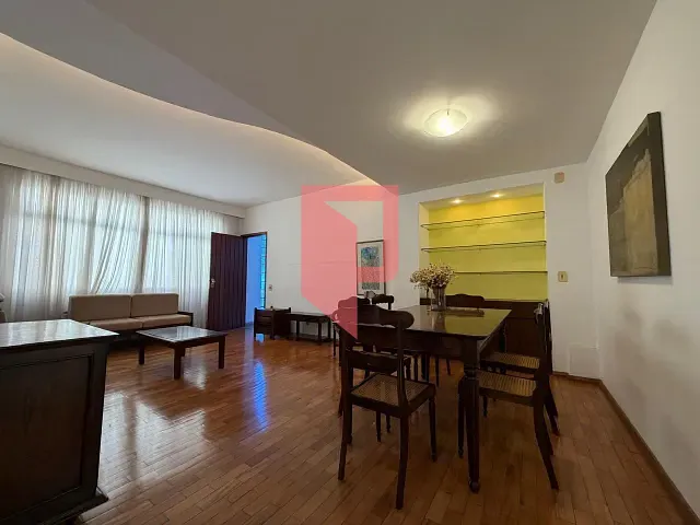 Apartamento 2 quartos e 2 banheiros, para alugar, no bairro Funcionários em Belo Horizonte