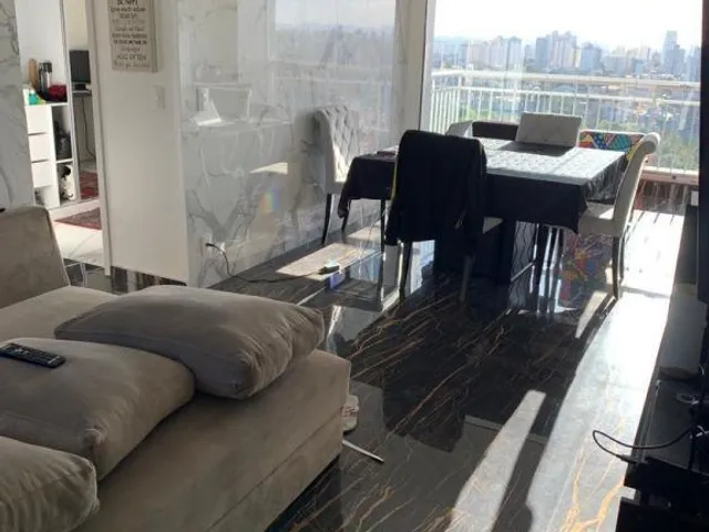 Apartamento 2 quartos e 2 banheiros, à venda, no bairro Vila Eldízia em Santo André