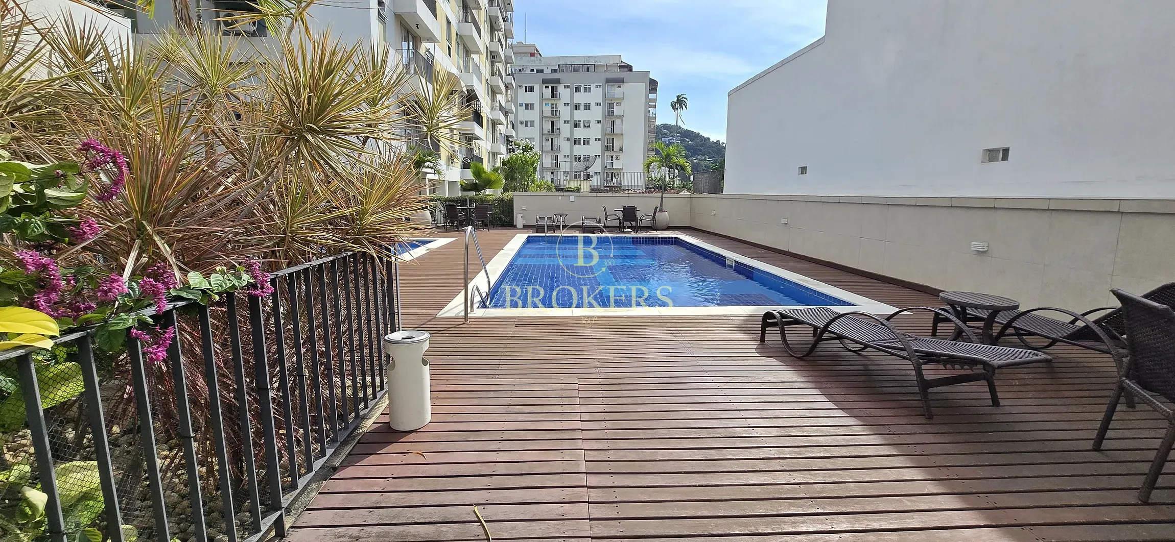 Apartamento à venda em Botafogo ! Em frente ao metrô, são 2 quartos com suíte e infraestrutura completa.