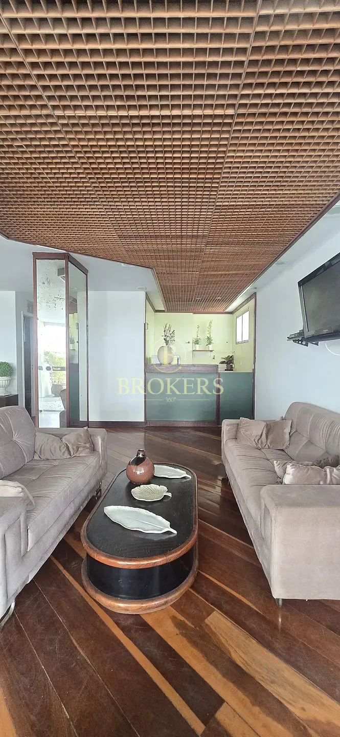 Apartamento à venda em Botafogo ! Em frente ao metrô, são 2 quartos com suíte e infraestrutura completa.