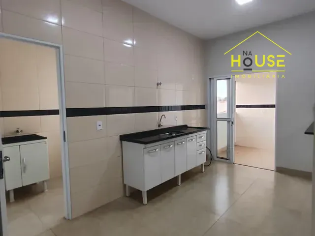 Apartamento 2 quartos e 1 banheiro, para alugar, no bairro Vila América em Votuporanga