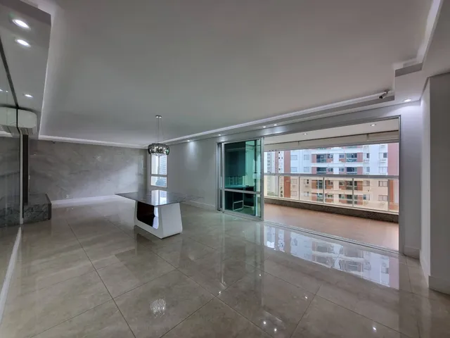 Apartamento com 384m² 3 quartos e 5 banheiros, à venda, no bairro Gleba Palhano em Londrina